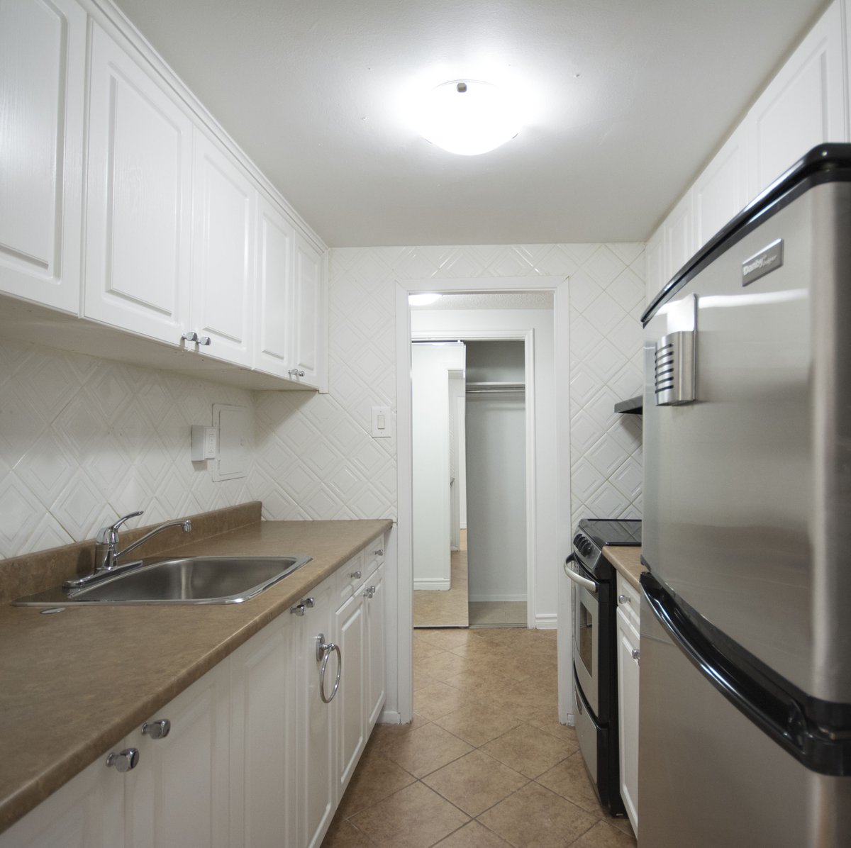 District Realty Corporation, Brokerage tweet media