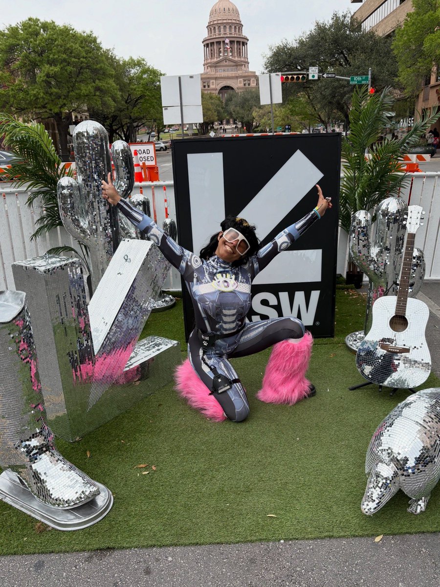 CEO CLAY JAMES tweet media