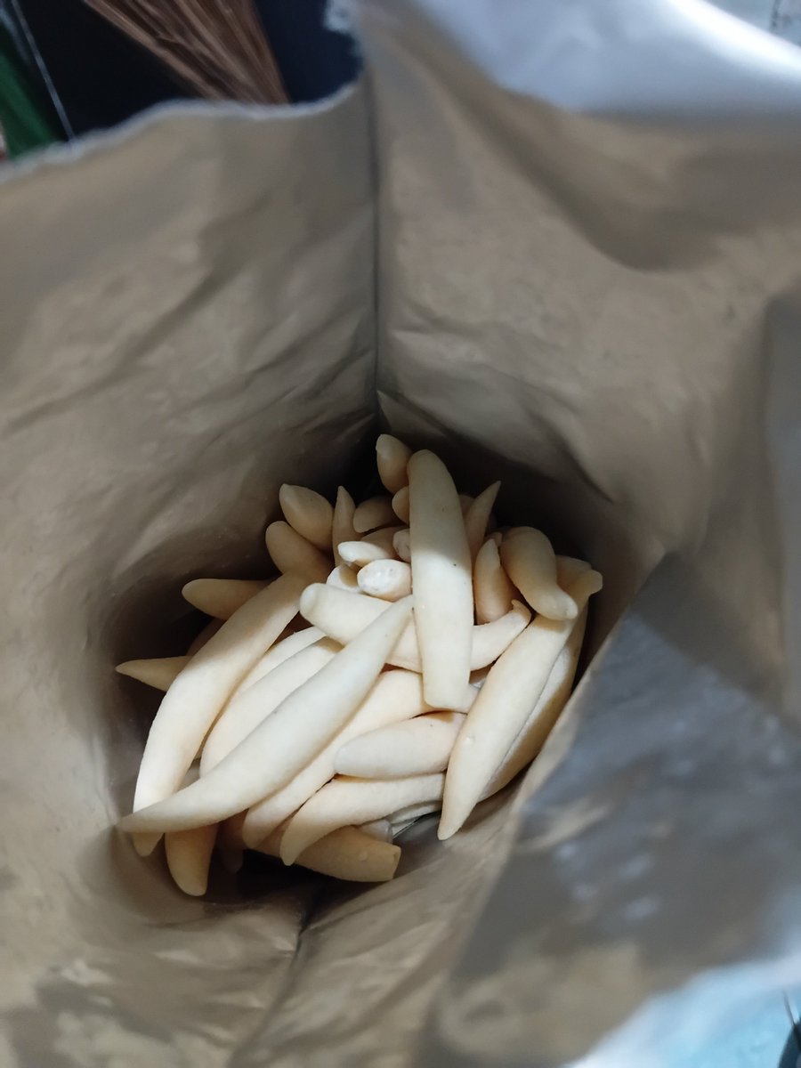 Gua pengen ini dan berakhr beli di idm, krna yg biasa udh tutup