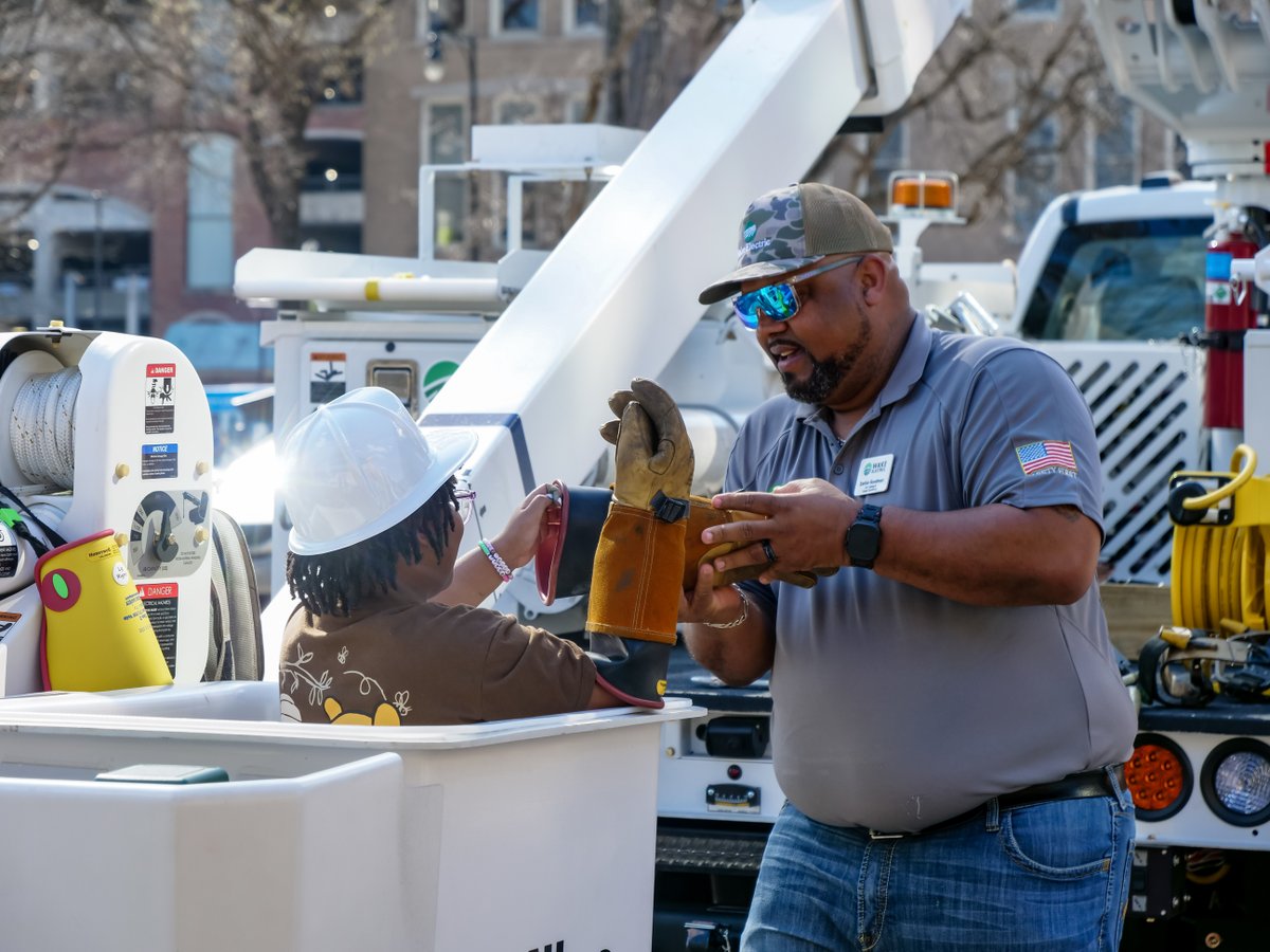 Wake Electric tweet media