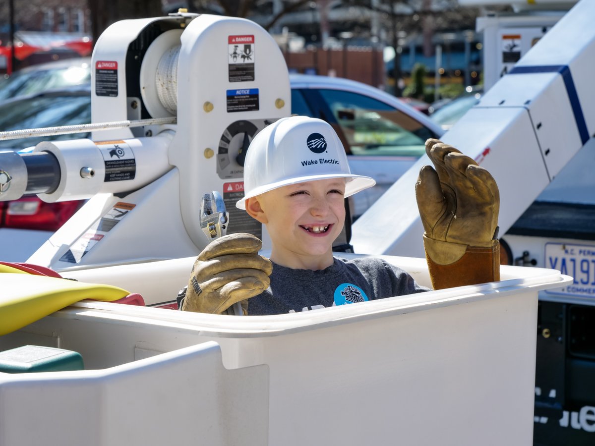 Wake Electric tweet media