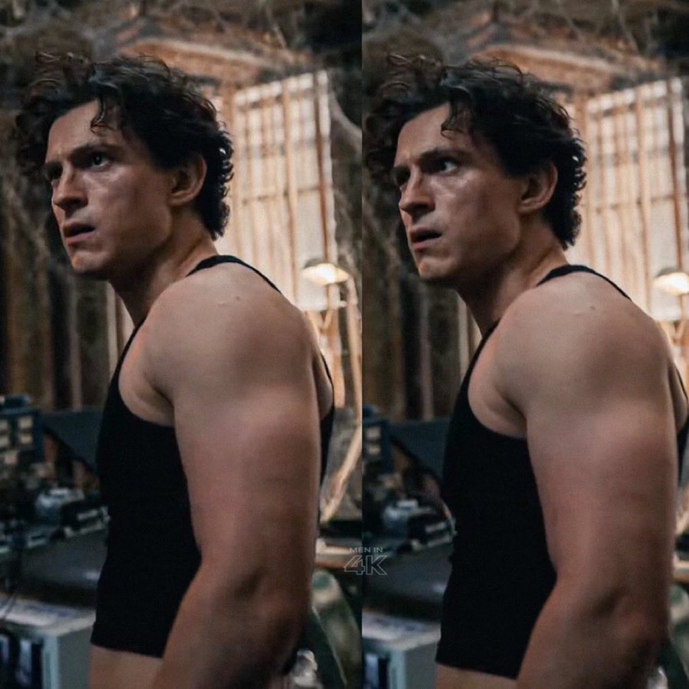 stillscout's tweet photo. transmasc peter parker, you are so dear to me https://t.co/T3Kf38XHHW