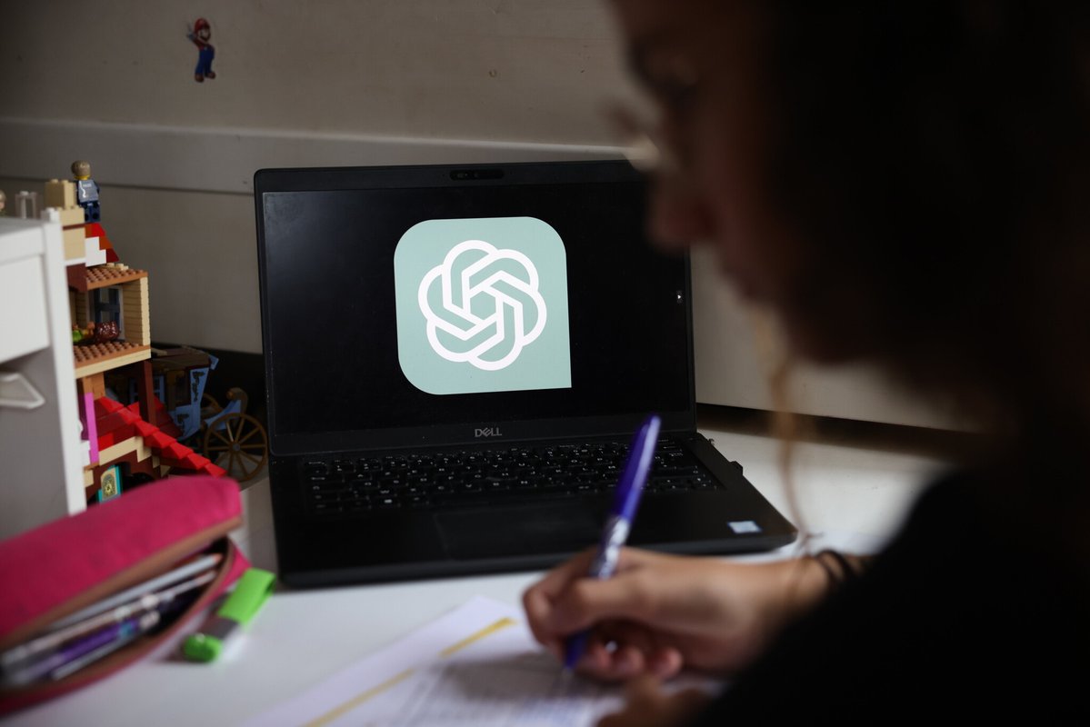 Le Parisien tweet media