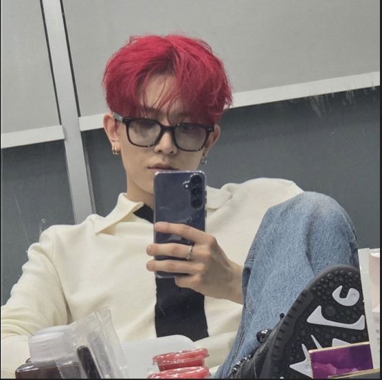 nini⁷ 𝜗ৎ tweet media