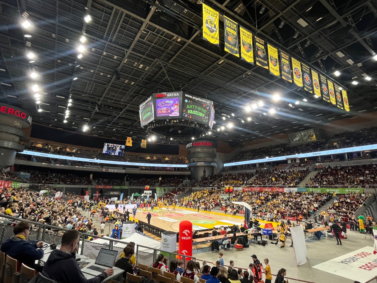 Aleksandra Samborska tweet media