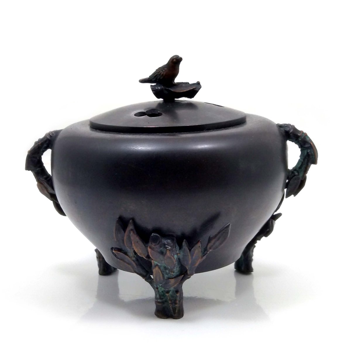 SoChicFinds tweet media