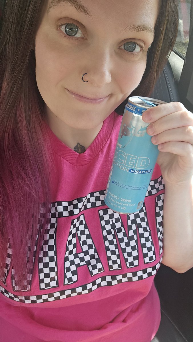 PintSizedMomma tweet media