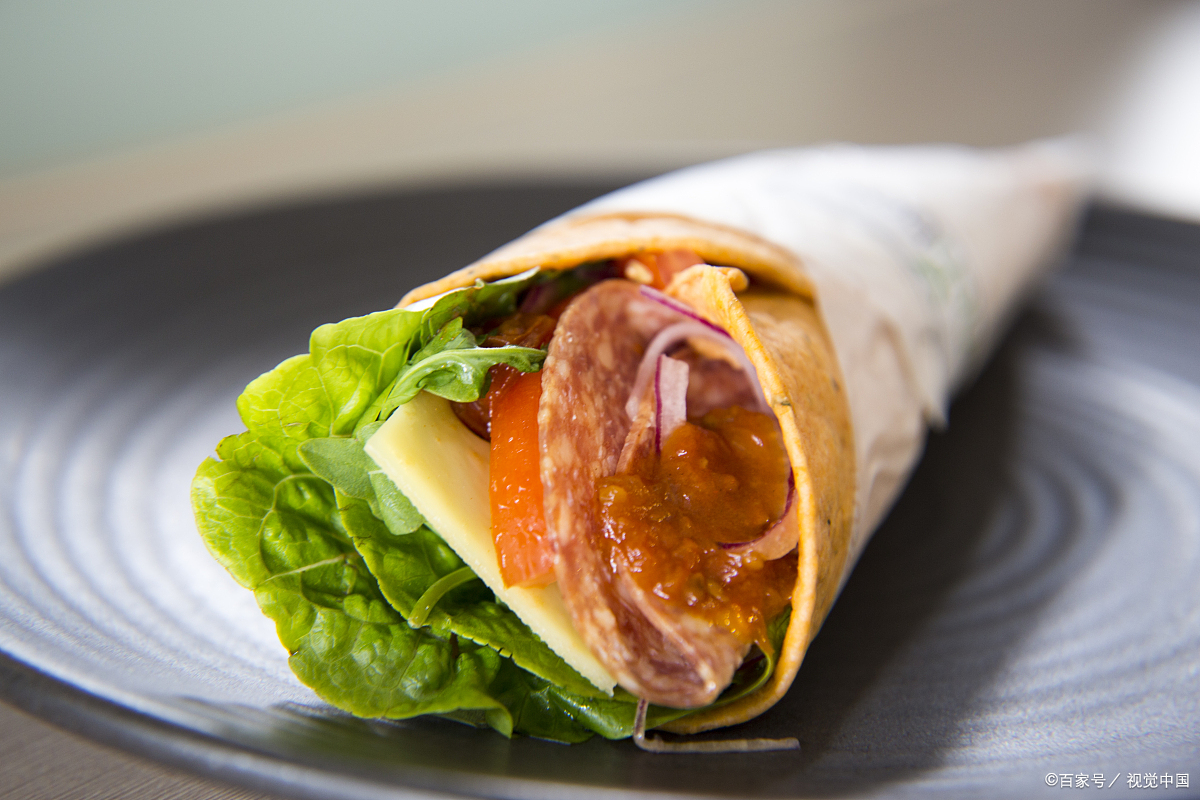 P'Øнм tweet media