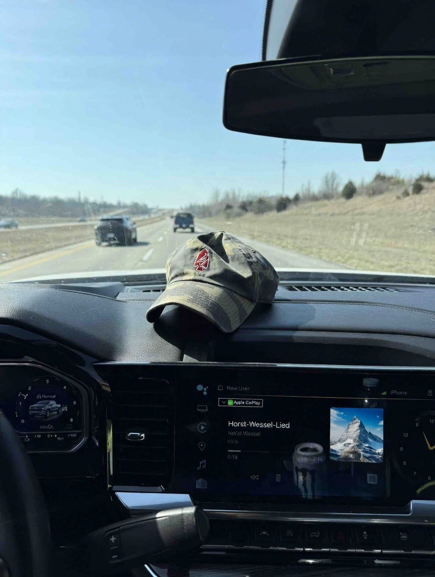 Illa Zilla tweet media