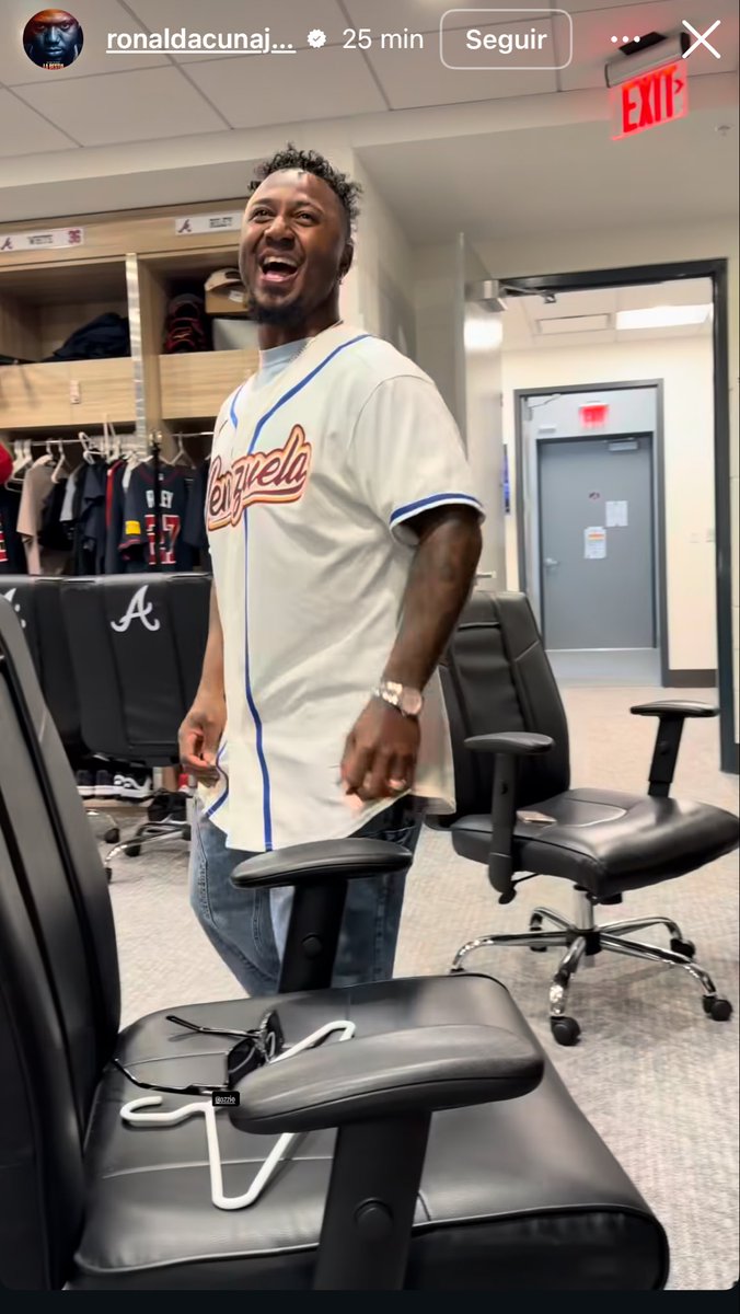 VenezolanosMLB tweet media