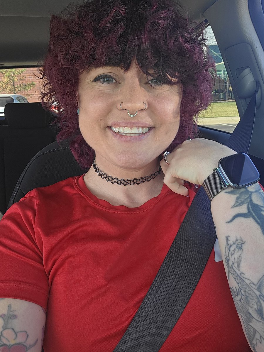 Jess (muscles💪) tweet media