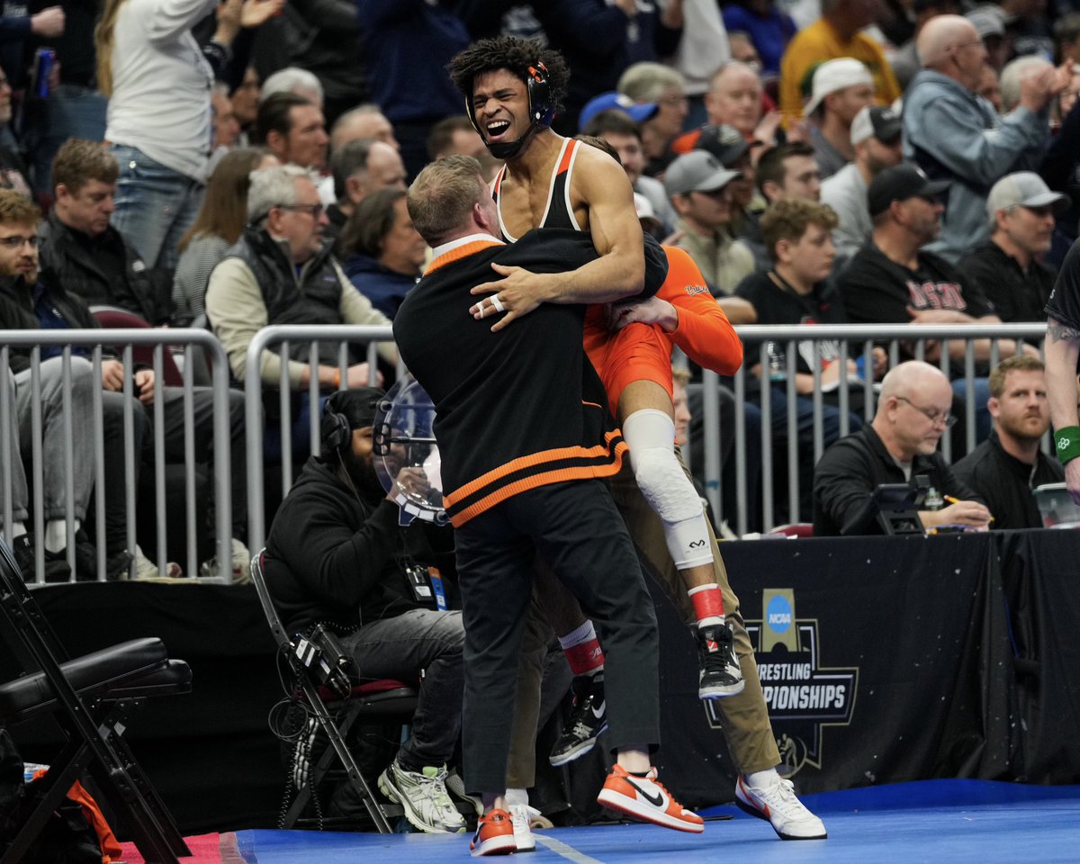 tigerwrestling's tweet photo. CELEBRATIONS IN THE TIGER CORNER ⭐️🎉

McGowan upsets No. 2 Eddie Ventresca in the 125 quarterfinals to become the program’s first All-American since 2023 and the first under Head Coach Joe Dubuque and his staff! 👏

#PrincetonWrestling #BIGTrust 
📸 Lisa Elfstrum https://t.co/uA94wAxdkw