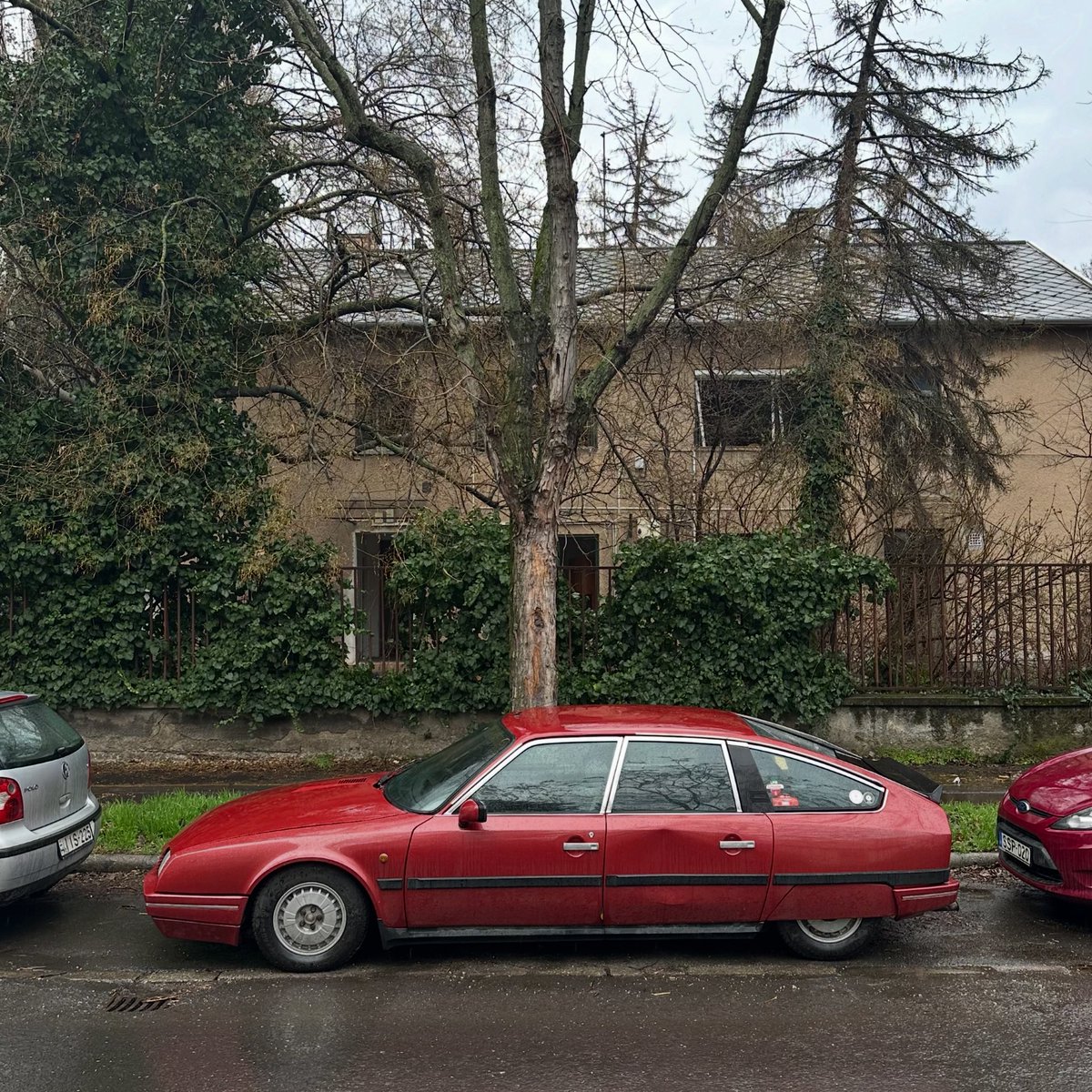 DeadCarWalking's tweet image. It’s still an impressive car, I love it.

Citroen CX Athena 2.0 (Series 2, 1985-91) spotted in Budapest.

#Citroen #CitroenCX #FrenchCarFriday