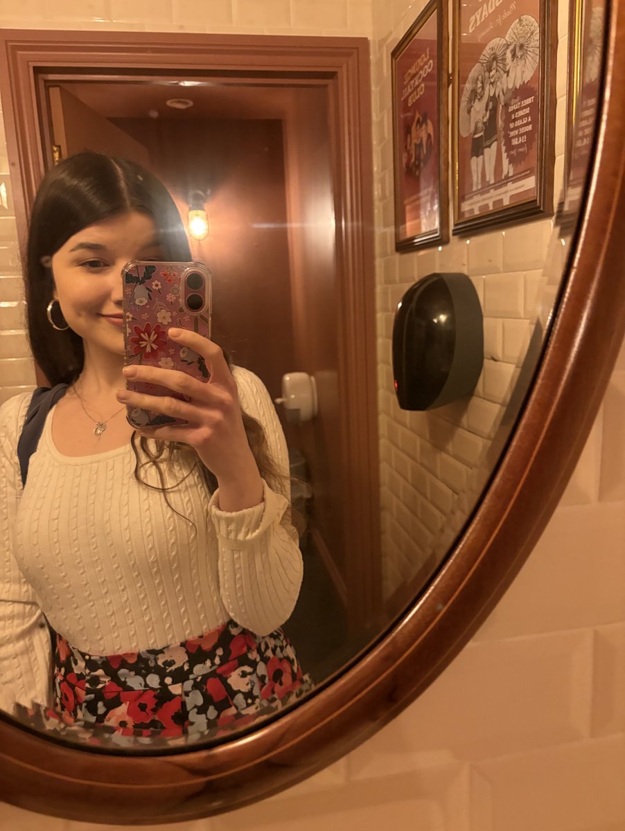 hannah ✨ tweet media