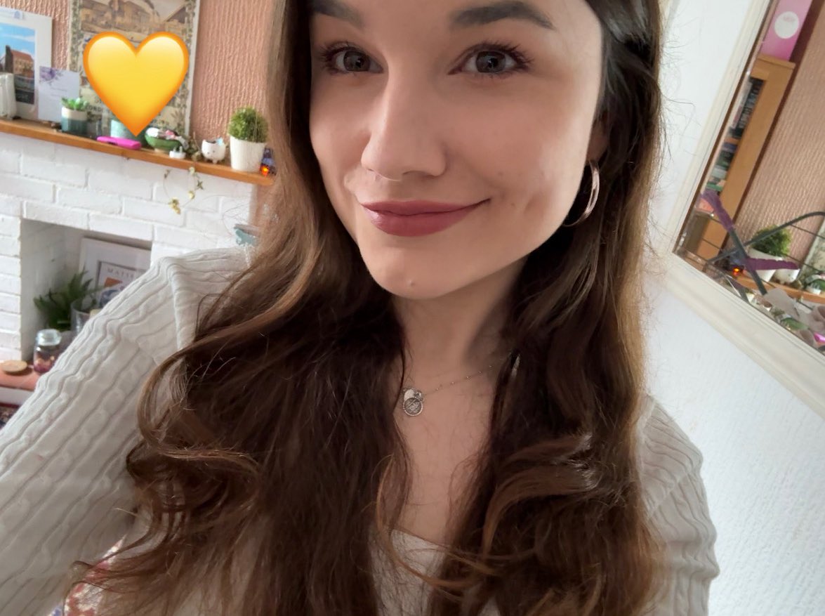 hannah ✨ tweet media