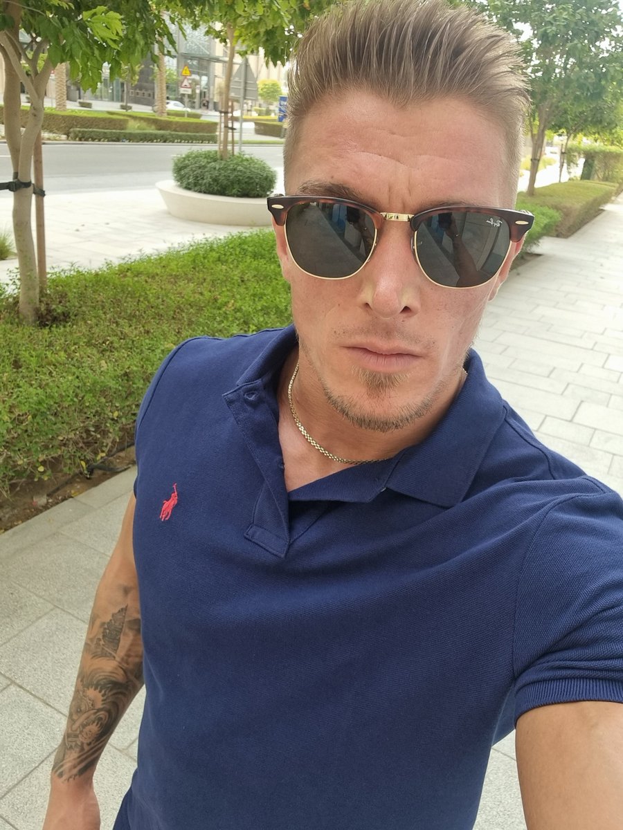 zahry fitness model tweet media