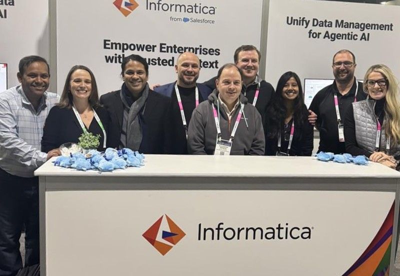 Informatica tweet media