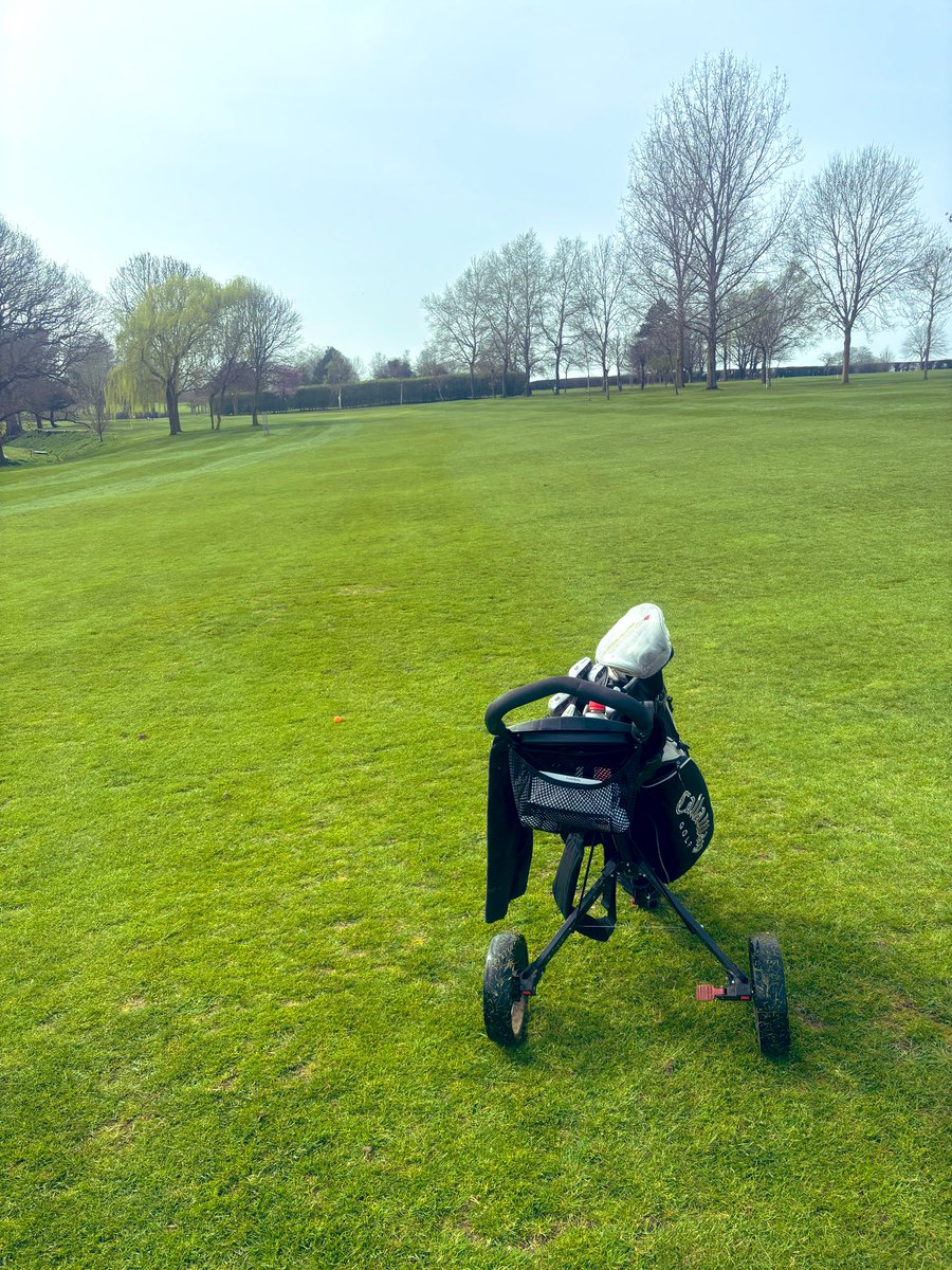 Jay Laout tweet media