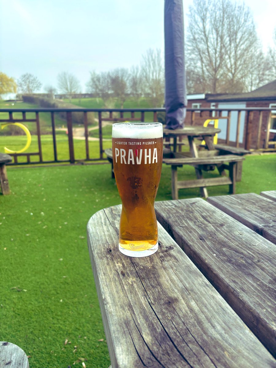 Jay Laout tweet media