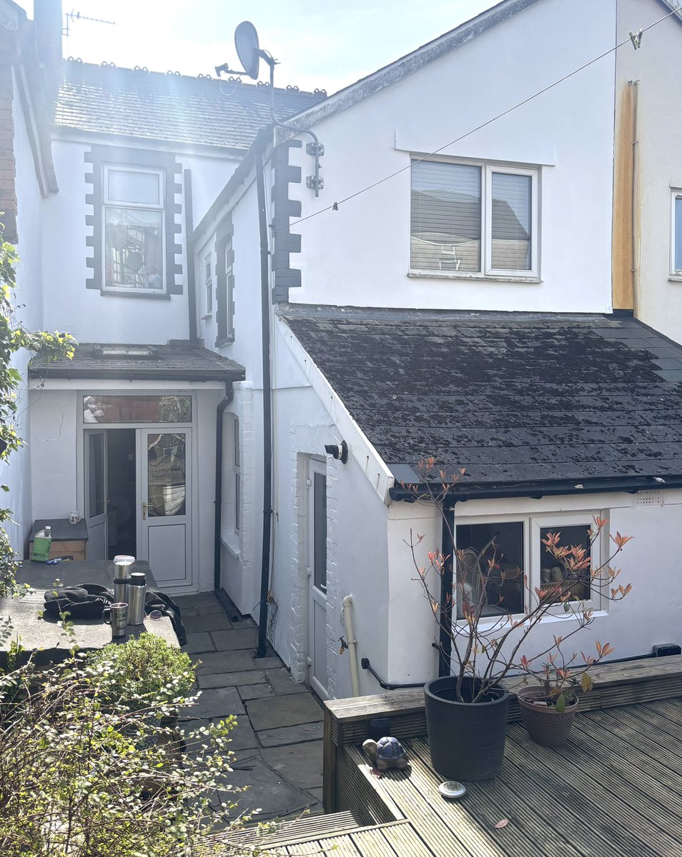 #HONESTMAN4HIRE tweet media