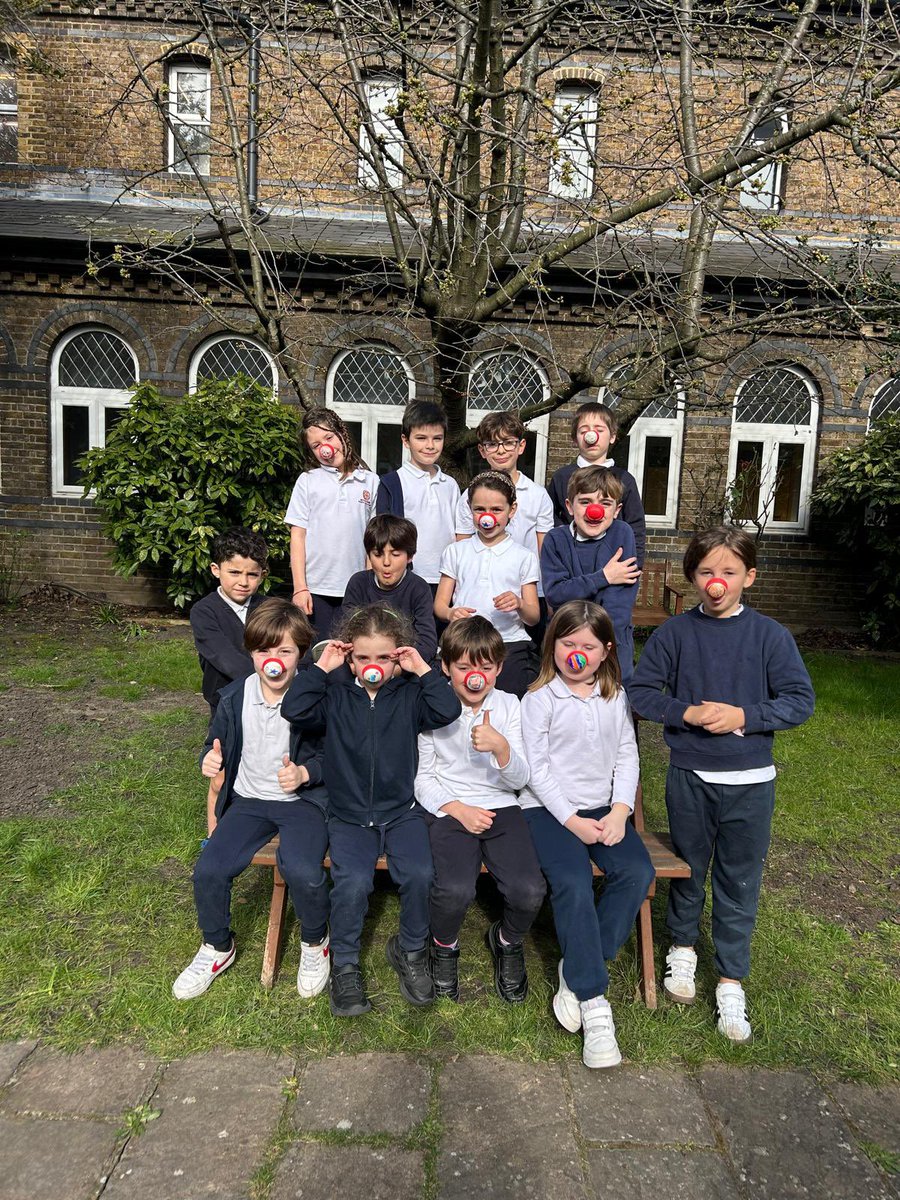 Canada_Blanch's tweet image. Hoy en IEVCB celebramos Red Nose Day 🔴❤️
Un día para sonreír y recaudar fondos por una gran causa.

#RedNoseDay #IEVCB #MakeADifference

@consejeriauk 
@AccEducativaExt