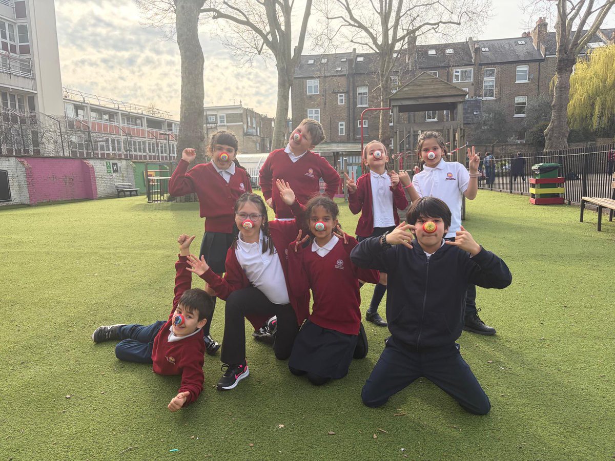 Canada_Blanch's tweet image. Hoy en IEVCB celebramos Red Nose Day 🔴❤️
Un día para sonreír y recaudar fondos por una gran causa.

#RedNoseDay #IEVCB #MakeADifference

@consejeriauk 
@AccEducativaExt