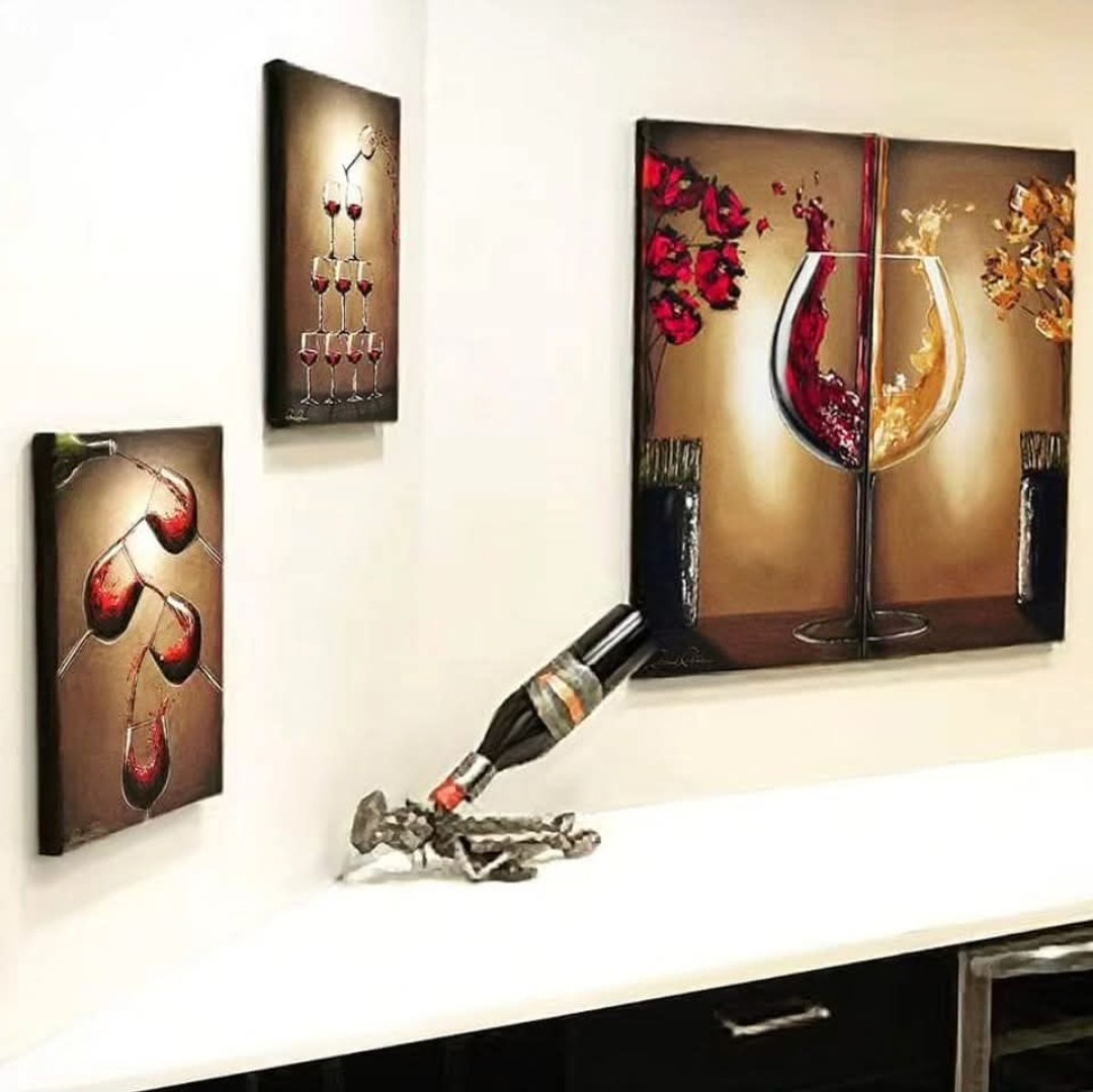 LeanneLaineWineArt tweet media