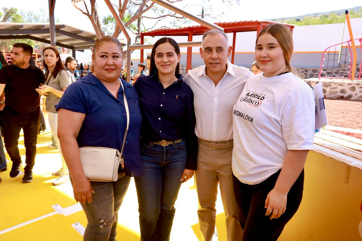 Alberto Esquer tweet media