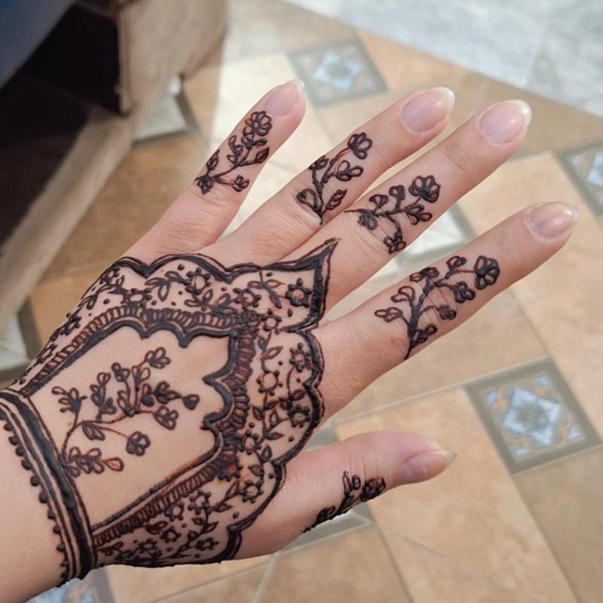 Hamayl (حمائل) tweet media