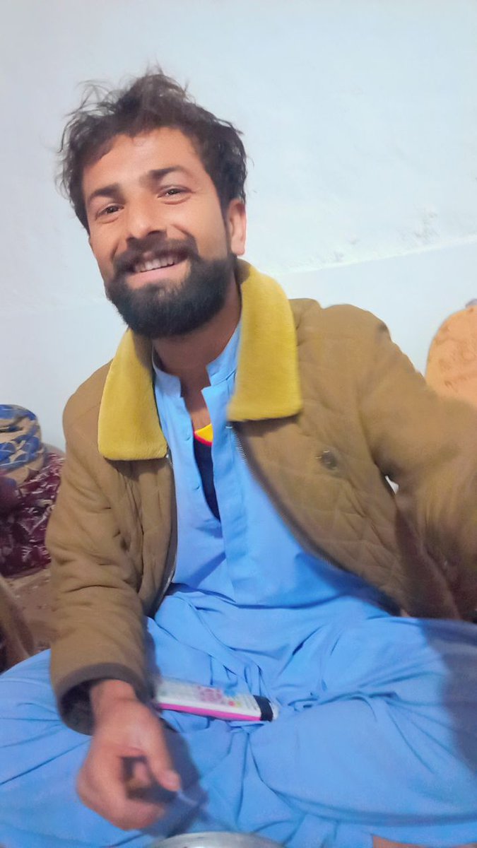 asma_baloch73's tweet photo. Today marks the 9th day of my brother's abduction.Since March 12,a night filled with grief and pain, our lives have been turned upside down.Where is my brother? Why was he taken?What did he do wrong? These are not just questions but a mountain of sorrow. 
#ReleaseSaifullahBaloch https://t.co/CK1ExDKYel
