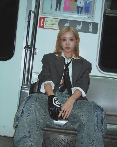 cece🪽 tweet media