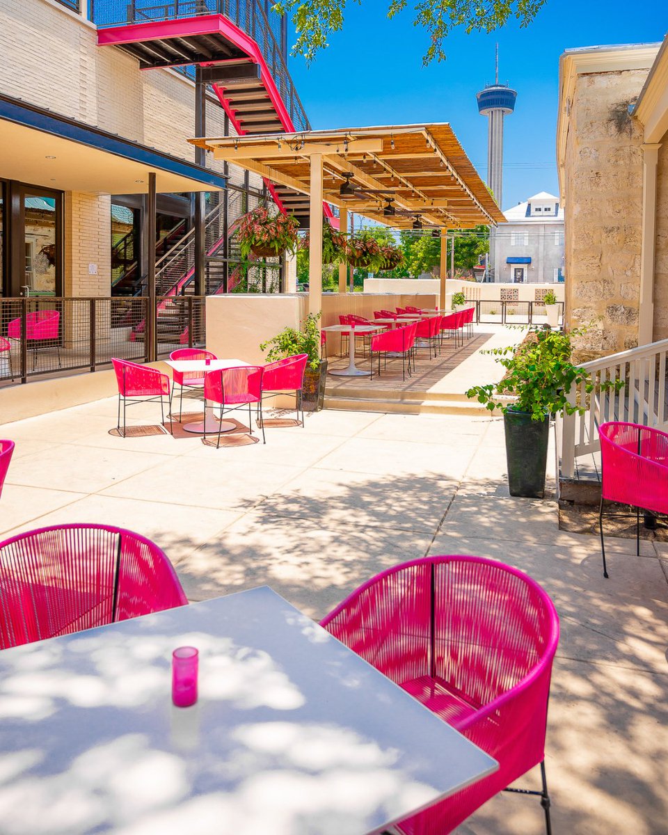 Embark Marketing tweet media