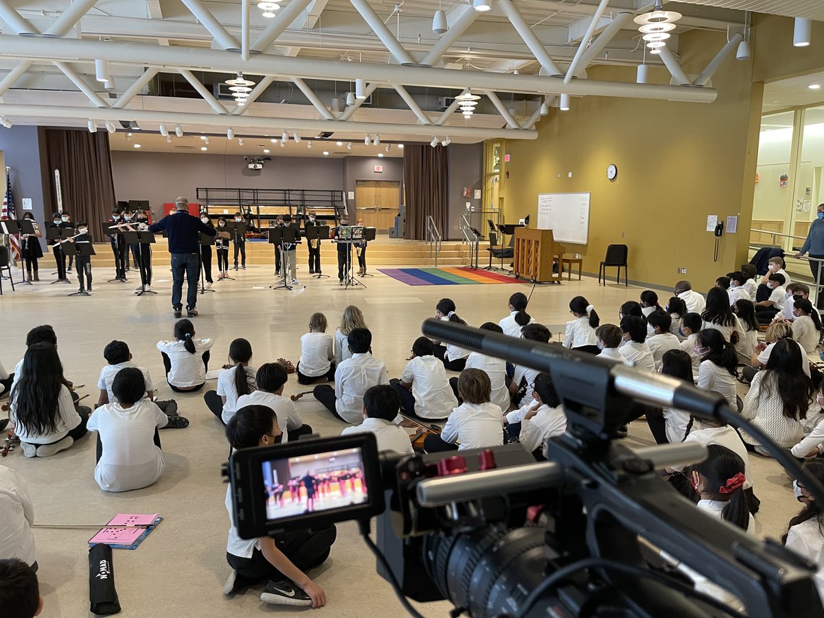 LexMedia tweet media