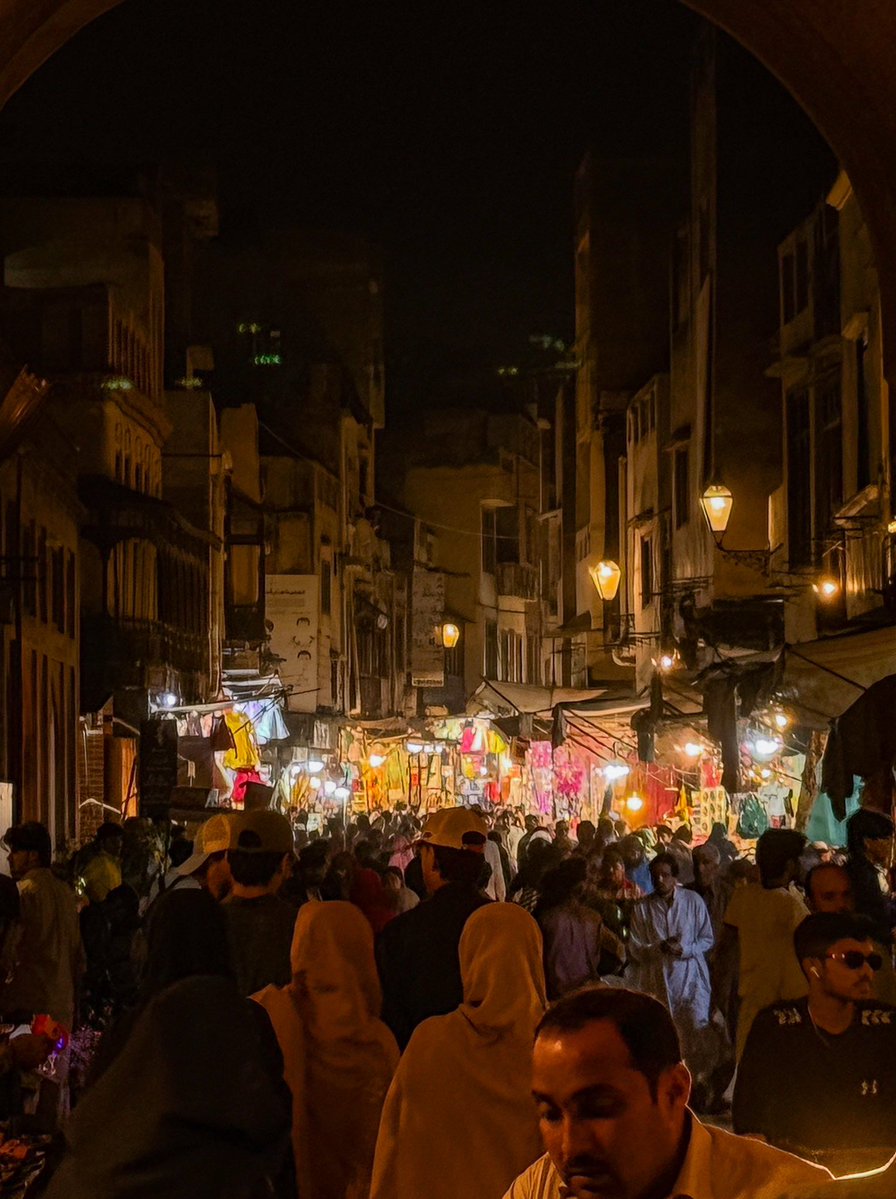 shah ش 🇨🇴 tweet media