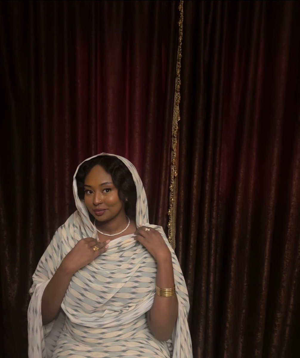 Dei_______ tweet media