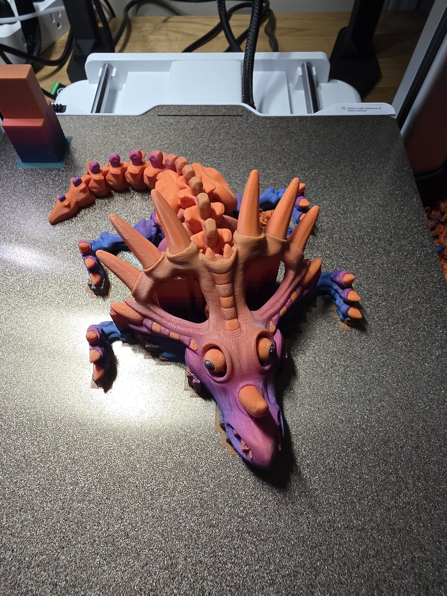 hfoster52's tweet photo. @SliceWorx3D @Creality3dP @FlexiFactory
Printed this on my Sparkx using the filaments from my Slicebox. Came out really nice.
#Sparkxi7 #Slicebox https://t.co/Rhl9rBH7bq
