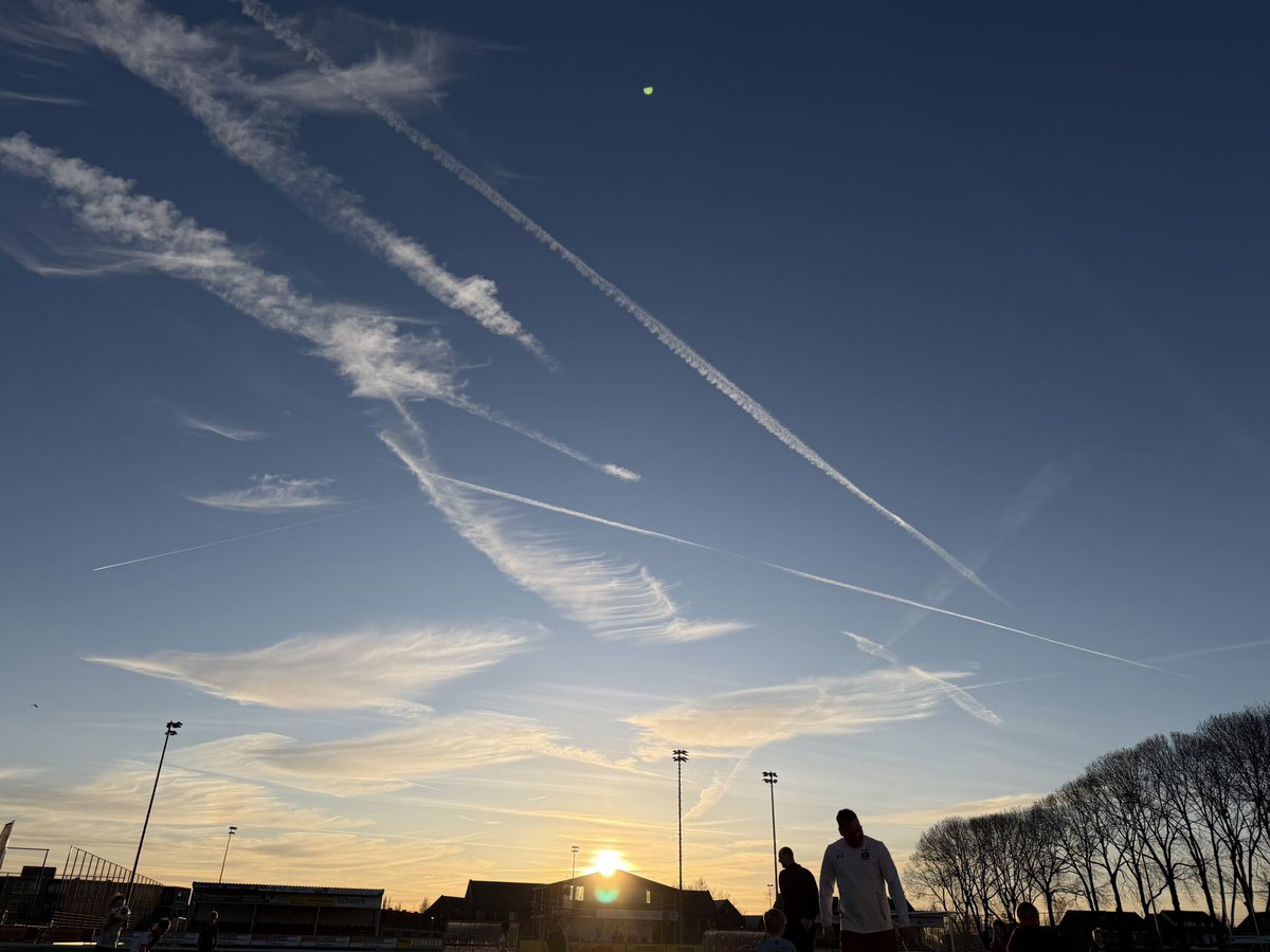 Hans van Willigenburg tweet media