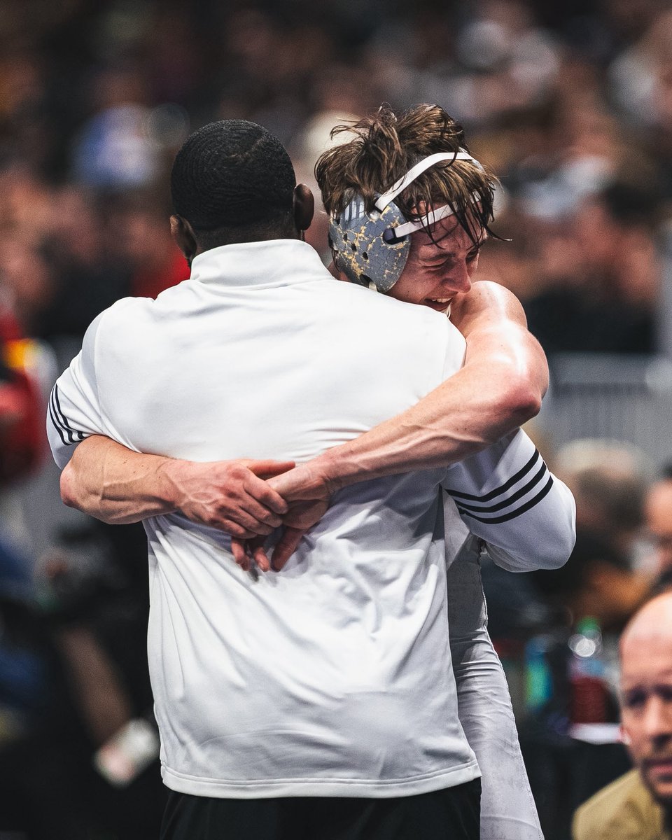 NEwrestle tweet media