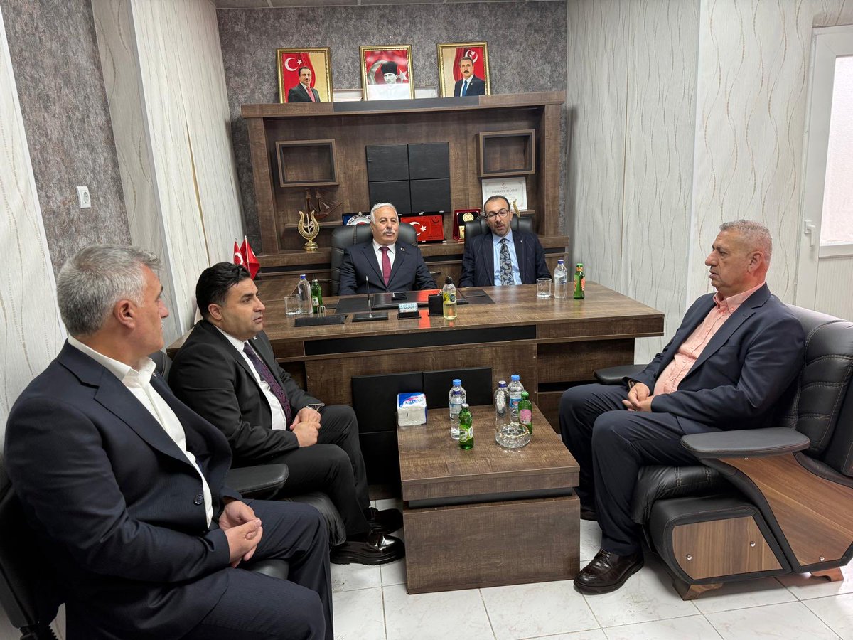 İl Başkanımız Sayın İbrahim Halil Erkan  ve Gençlik Kolları Başkanımız Sayın Arif Tatar ile birlikte Milliyetçi Hareket Partisi, Anahtar partisi, Vatan Partisi ve Büyük Birlik Partisi’ni ziyaret ederek bayramlarını tebrik ettik.