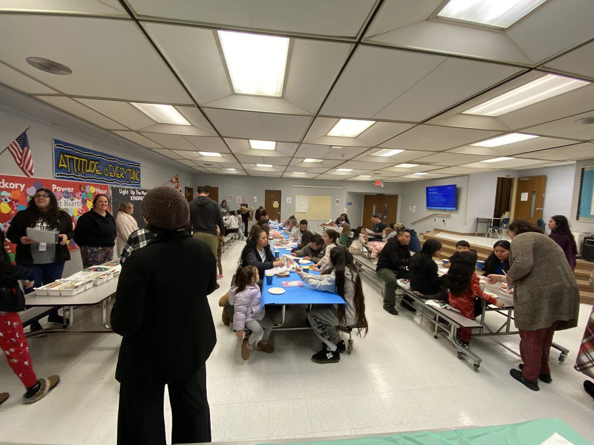 Sarah Camden tweet media