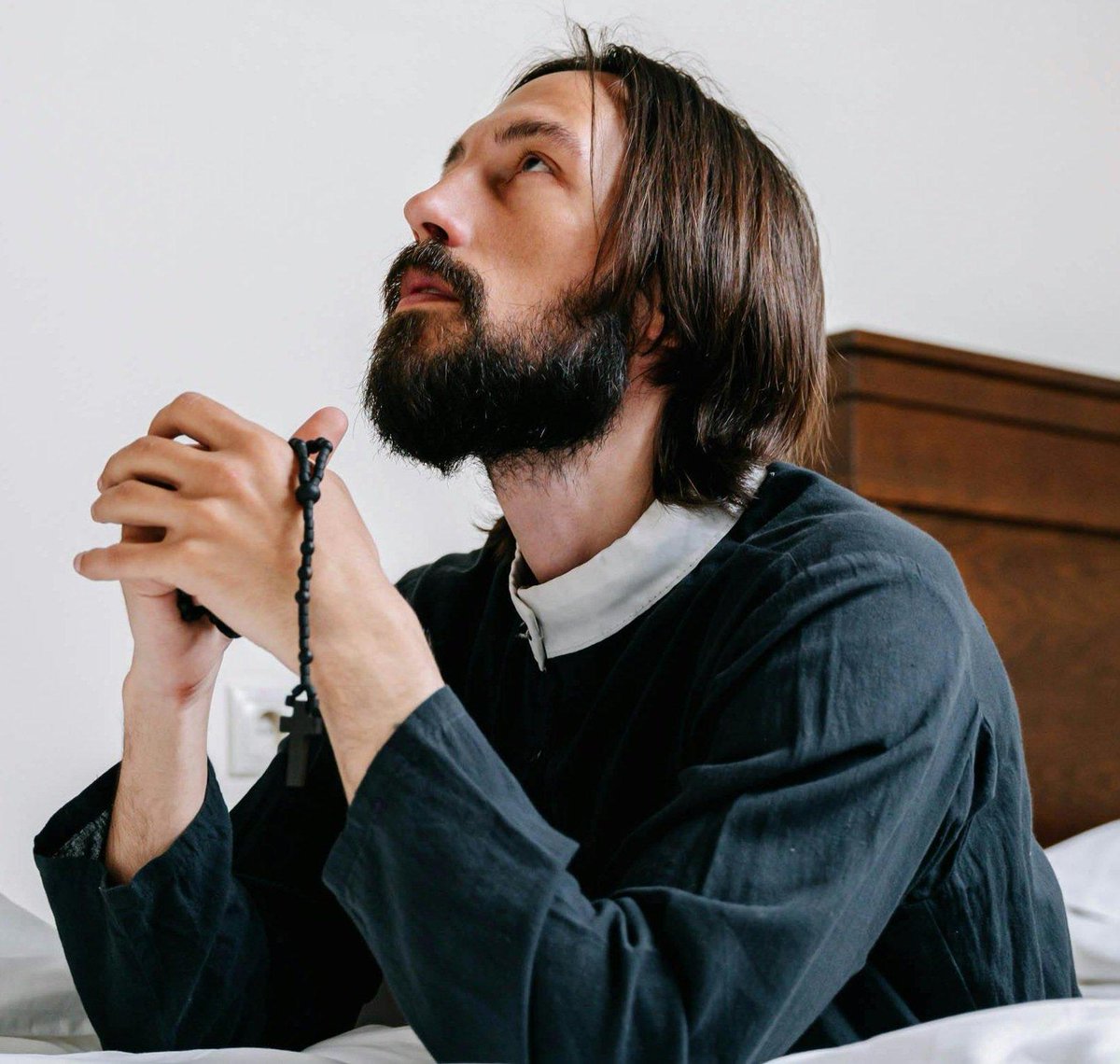 Stats Globe tweet media