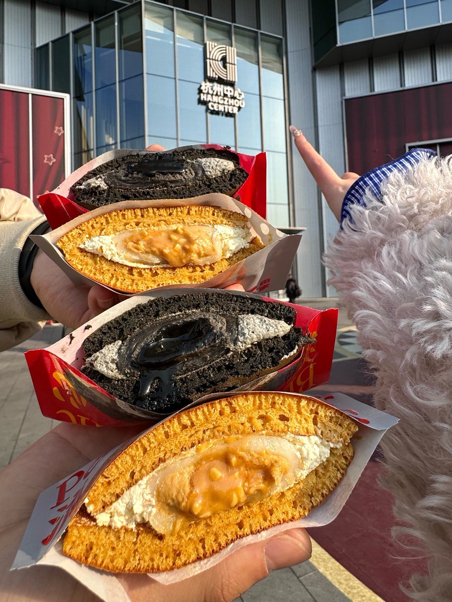 Brad Nelson tweet media