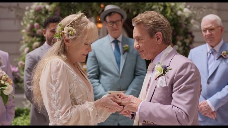 Elizabeth Eveleigh tweet media