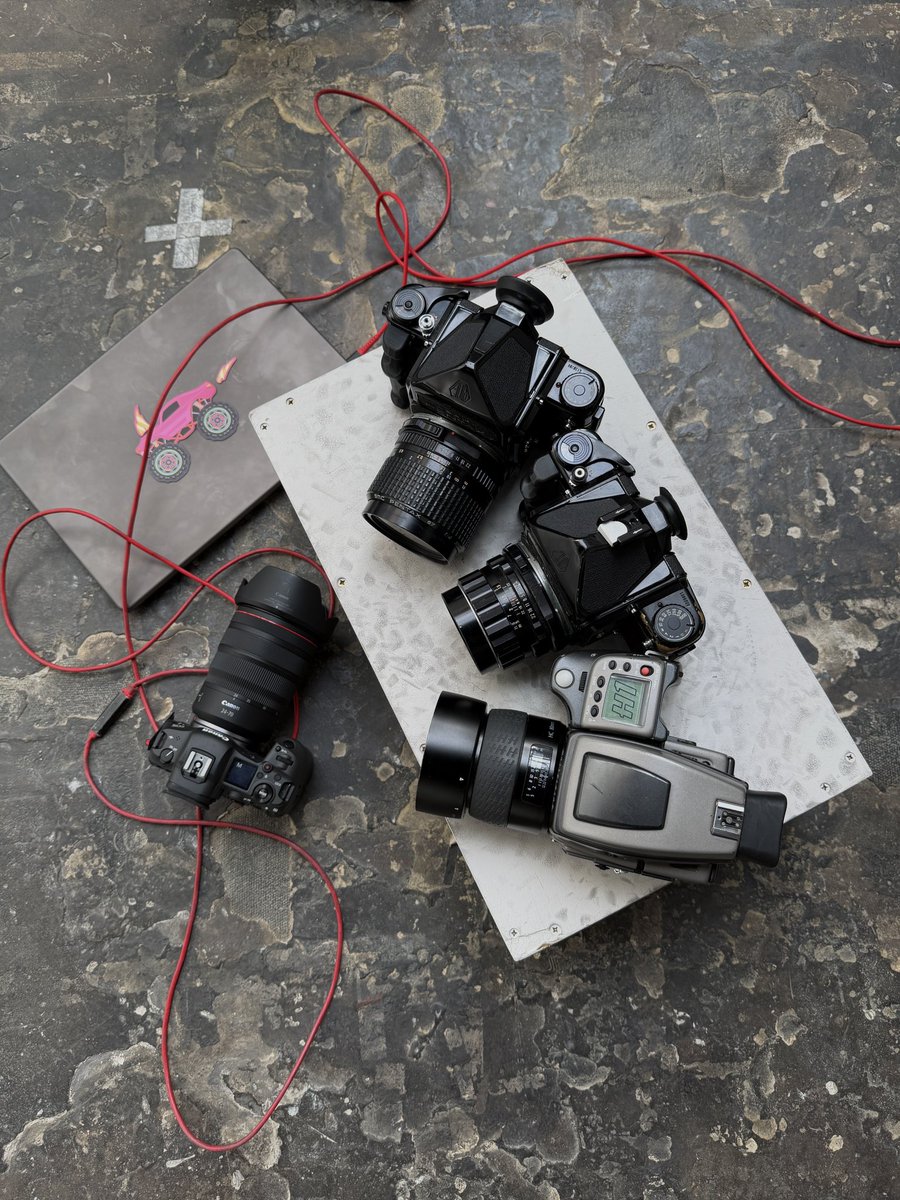 DAVIDI👑 tweet media