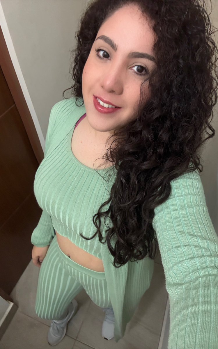 SUGARITA MAGNETICA 💛✨ tweet media