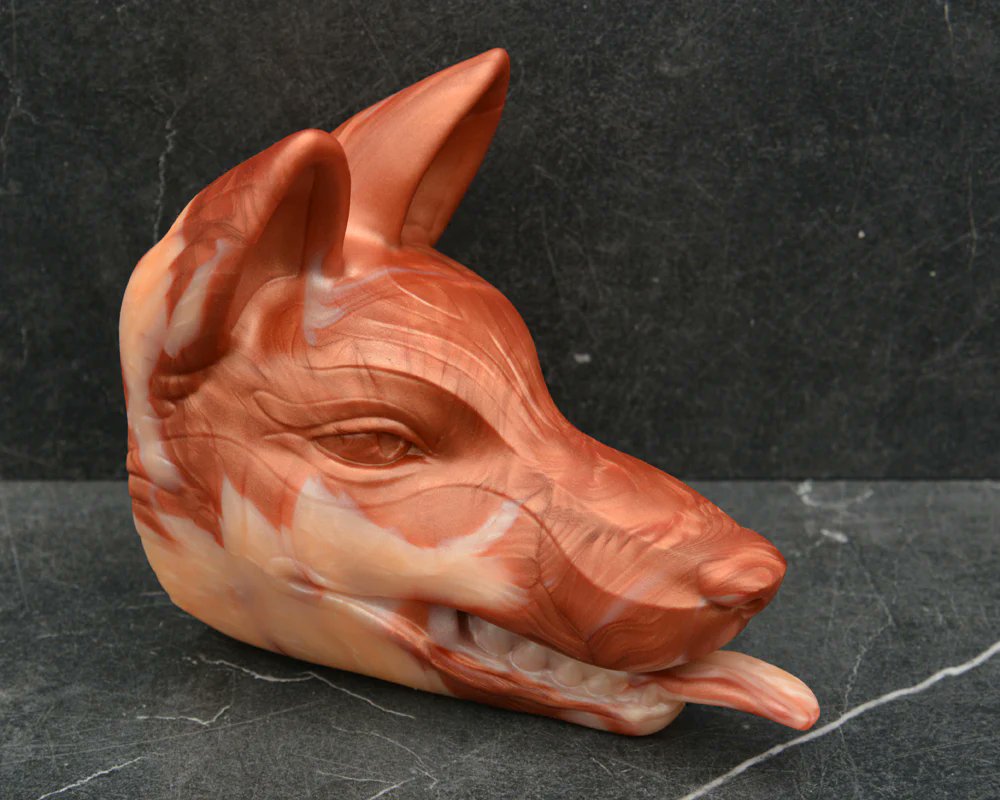 PFCreations tweet media