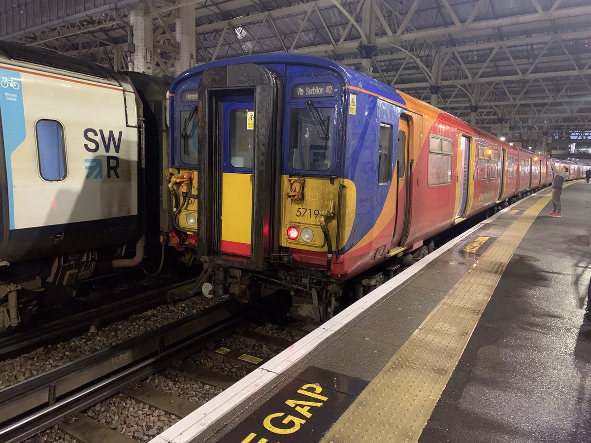 CampbusTheTrainspotter tweet media