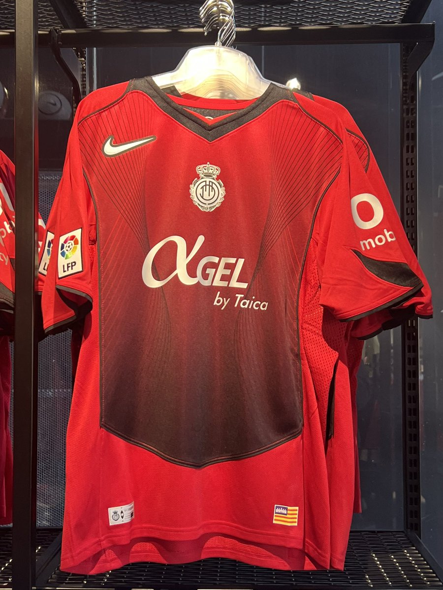 FxltxdeSamú tweet media