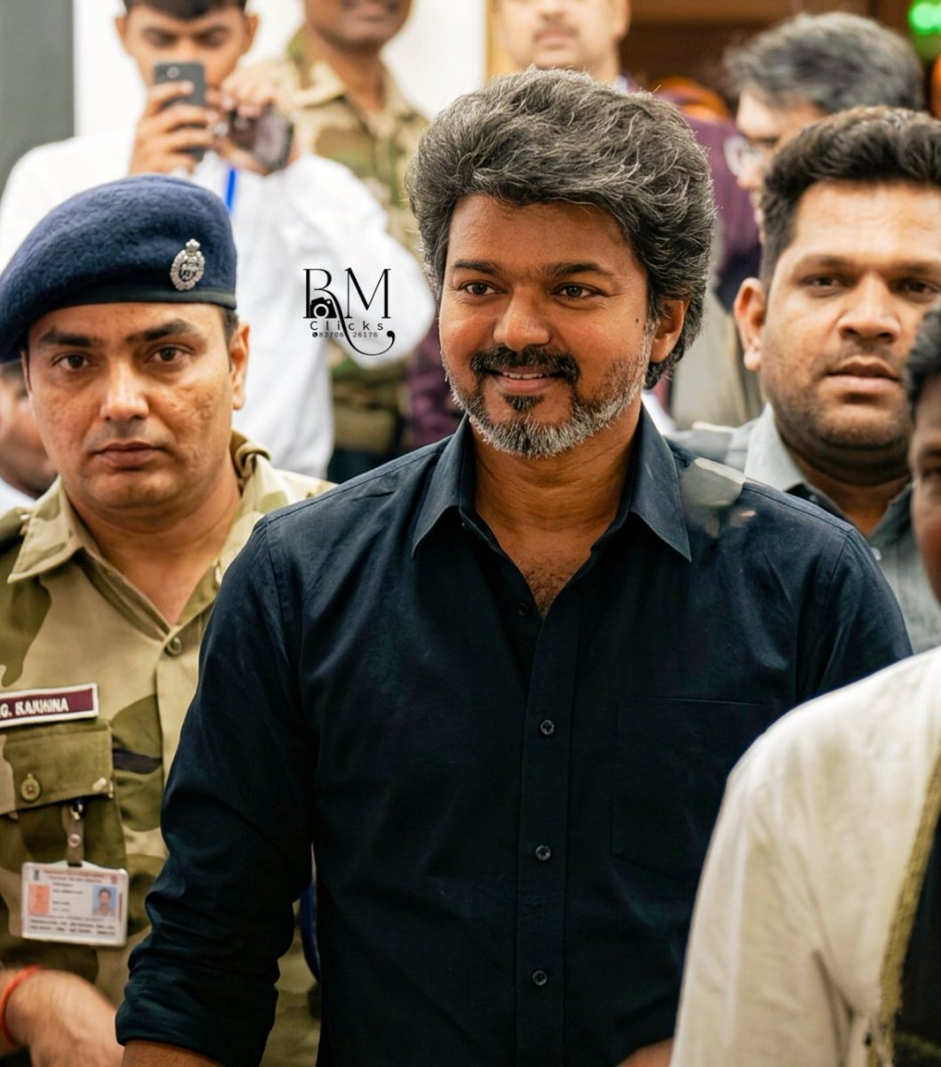 KVFC_Official's tweet photo. Cute na neee @actorvijay 🖤 https://t.co/pBIYfk6zNd