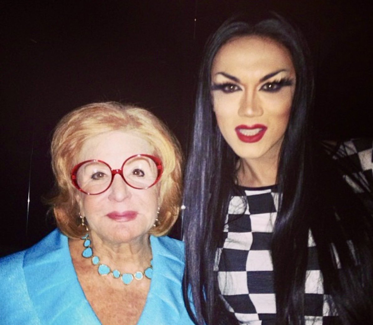 Sally Jessy Raphael tweet media